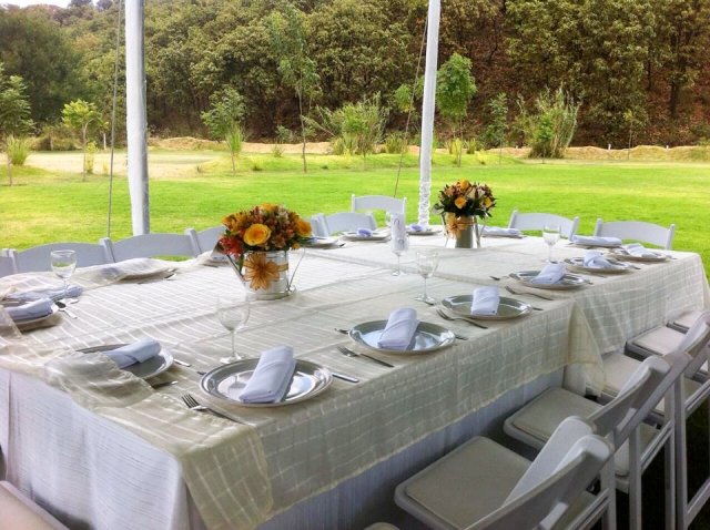 Mesa decorada para boda en Jardín de La Grana EVentos