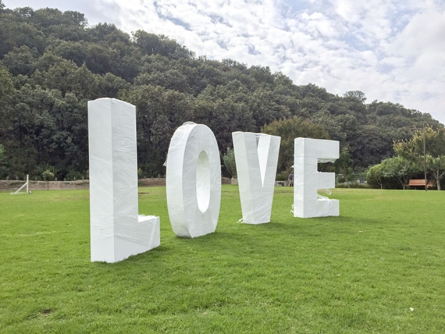 Letrero LOVE 3D para Boda en La Grana Terraza Jardín